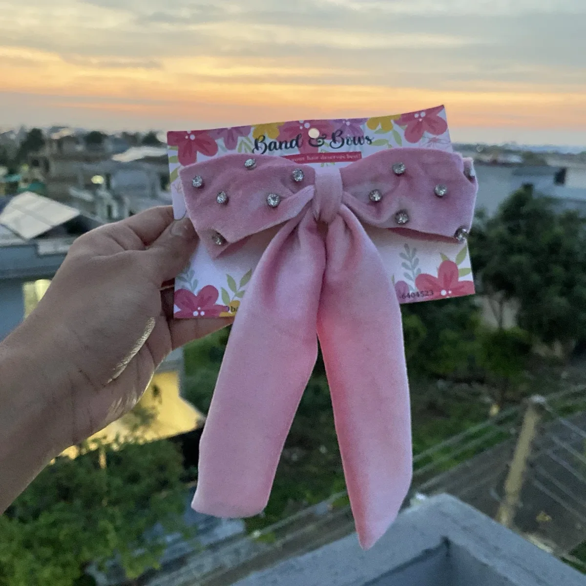 PINK VELVET PEARL BOW CLIP  FOR GIRLS thumbnail 2