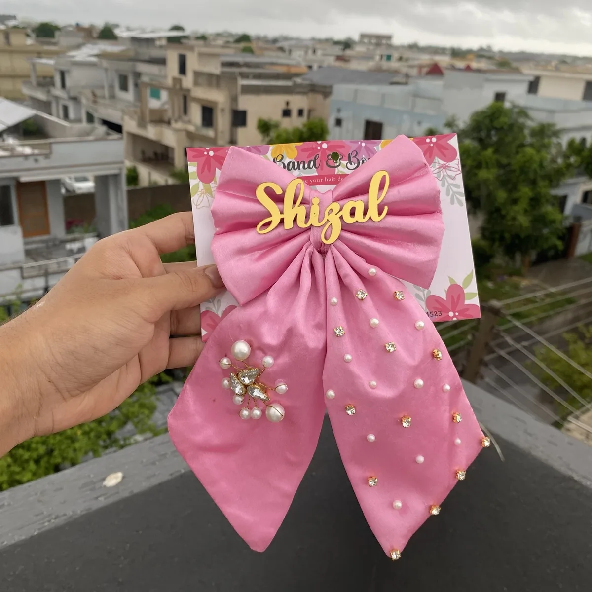 CUSTOMISE NAME PEARLS BOW FOR ALL GIRLS PINK thumbnail 2